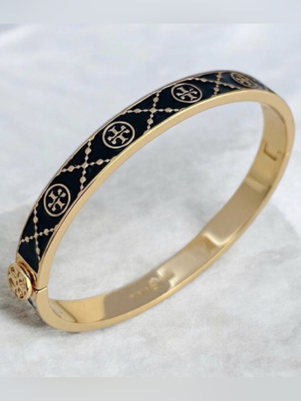 NWT Tory Burch Icon T Monogram Hinge Bracelet Gold with Black Enamel with Tag